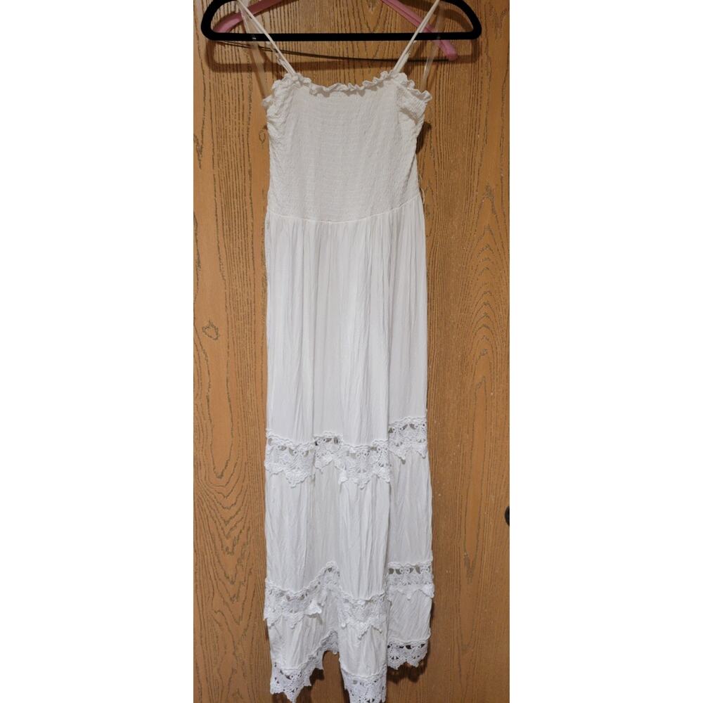 Birch and Stone White Boho Maxi Dress Womens S Smocked Lace Tiered Cottagecore
